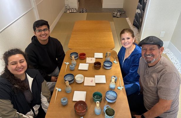 Tokyo: Make Your Own Matcha & 3 Traditional Teas in Shibuya