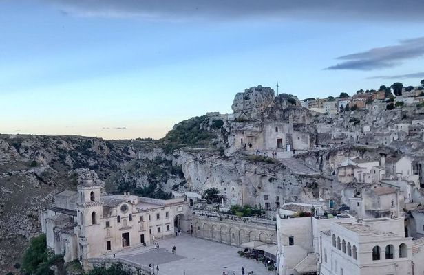 Complete Sassi of Matera Small Group Walking Tour with Tasting