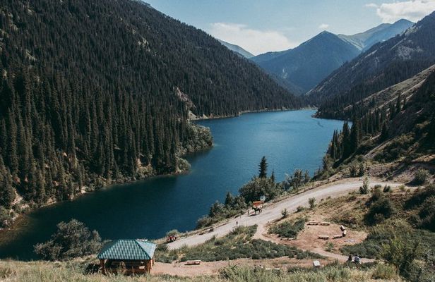 Almaty Jeep Private Full-Day Tour: Kolsay, Kaindy & Charyn Canyon