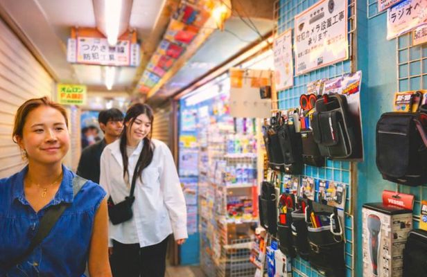 Tokyo Akihabara Anime Culture, Retro Game & Maid Cafe Visit