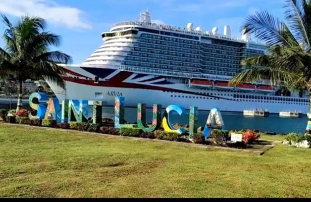 Sulphur Springs and Waterfall or Piton and Beach Boat Tour