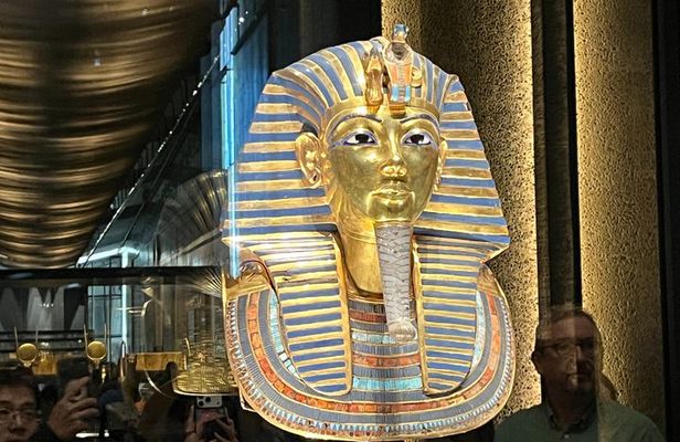 Hurghada to Cairo: Giza Pyramids & Grand Egyptian Museum (GEM)