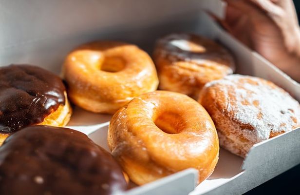 Fort Lauderdale Walking Food Tour with 5 Locals Favorites Dishes