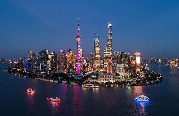 Shanghai Huangpu River Cruise Experience Pass