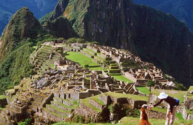 Sacred Valley, Machu Picchu and Ollantaytambo 3 Day Tour