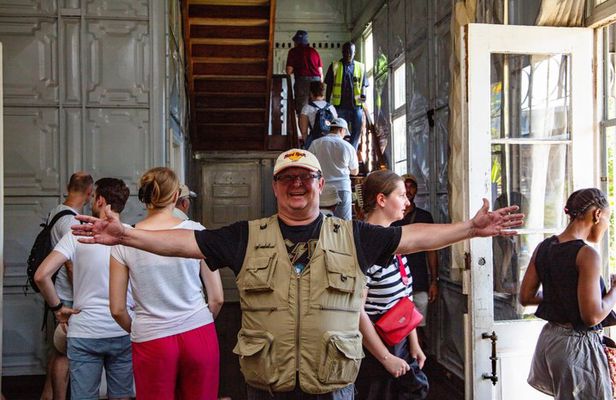 Maputo: City Tour (Historical and Cultural Highlights)