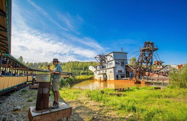 Gold Dredge 8 Historic Tour