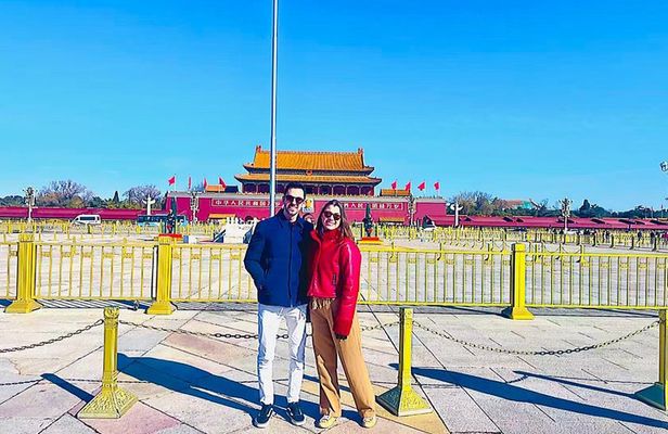 Tiananmen ,Forbidden City,Great Wall with Peking duck Lunch