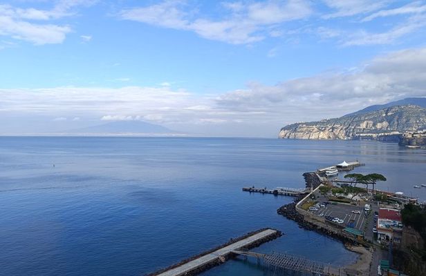 Sorrento Food and Wine Walking Tour with Tastings