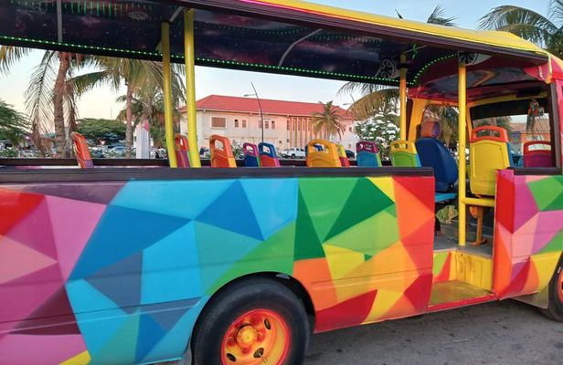Best of Aruba weekend open bus Tours