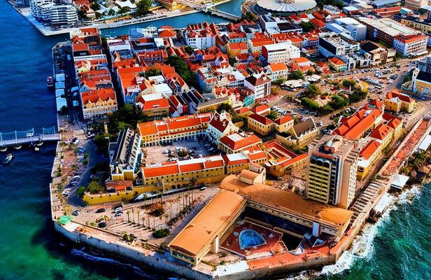 Willemstad Private Walking Experience - Punda and Otrobanda