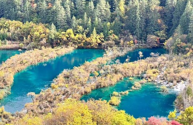 3 day Private Jiuzhai and Huanglong Tour from Chengdu