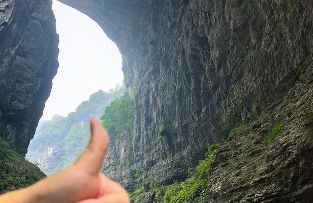 Chongqing Wulong 3 Natural Bridges Fairy Mountain Tour