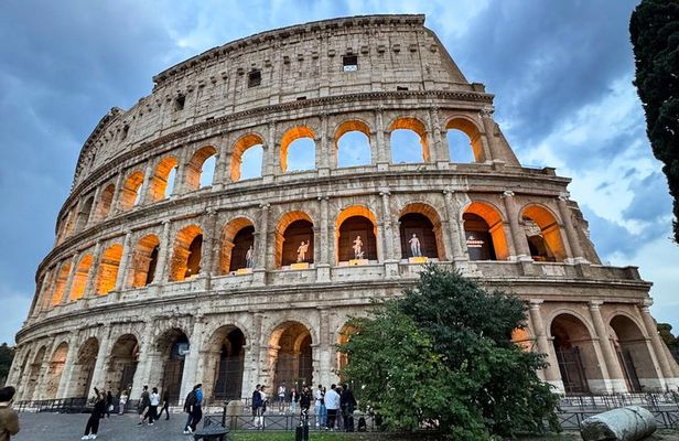 Colosseum Forum and Palatine Hill Access with Audio Guide