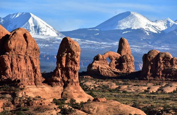 Arches National Park: Full-Day Guided Hiking Tour