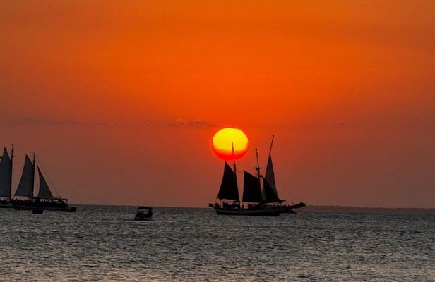 Private Key West Day Trip with 4 Scenic Stops