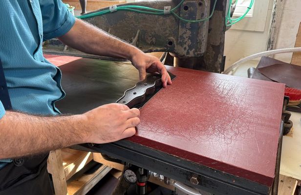 Amish Craftsmen Experience