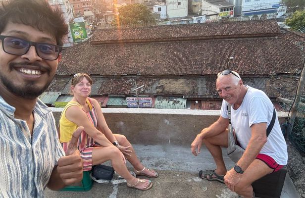 Colombo Dodgy Bar Tour Discover Local Spirits and Snacks