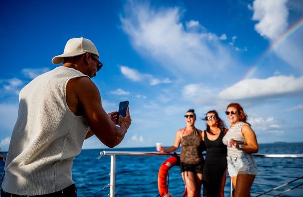 Key West Culinary and Catamaran Reef Tour Experience