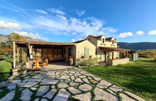 5 Wines with liqueurs and Food Tasting in Konavle 