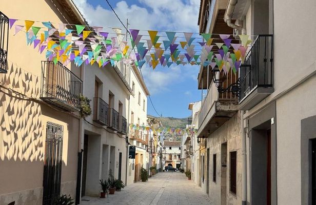 Day Trip from Albir Benidorm and Calpe Jalon and Cave of Skulls