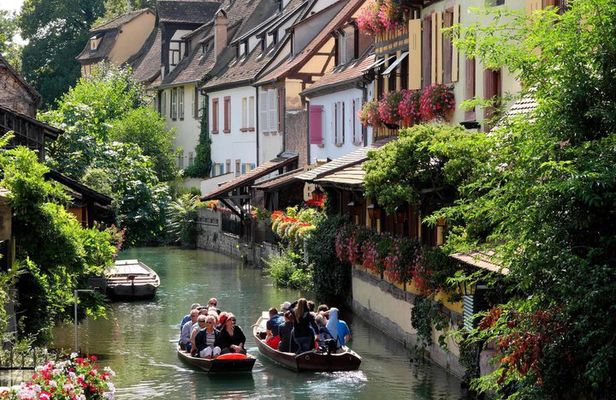 Colmar 2H Walking Tour with little Venice Boat Cruise
