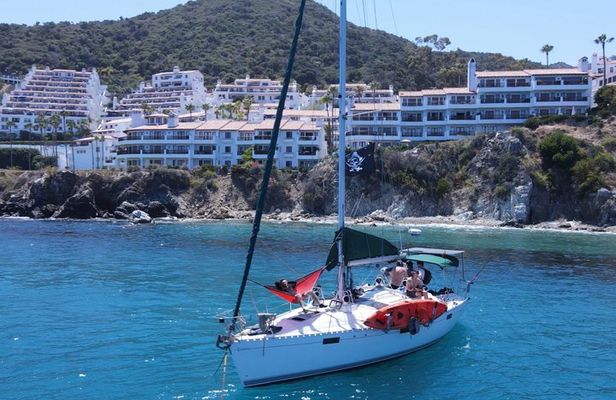 Private Sailboat Charter from San Pedro: Port of Los Angeles