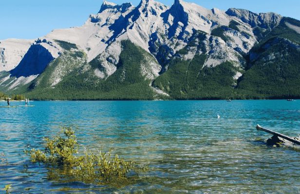 7 Iconic Stops in Banff National Park with Lake Minnewanka
