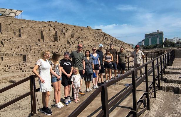 Huaca Pucllana & Historic Center of Lima