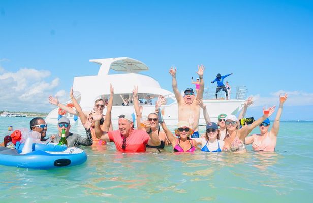 Punta cana Private Boat cruise with slide and unlimited drinks