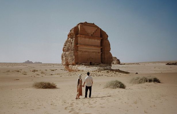 AlUla Solo Explorer Full Day Cultural Experience