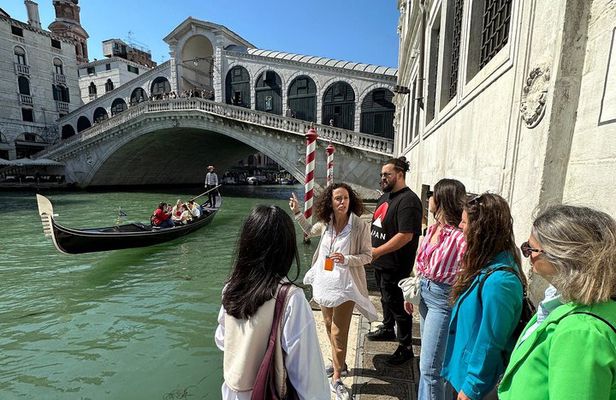 The Essence of Venice in a Stress Free Small group Walking Tour 