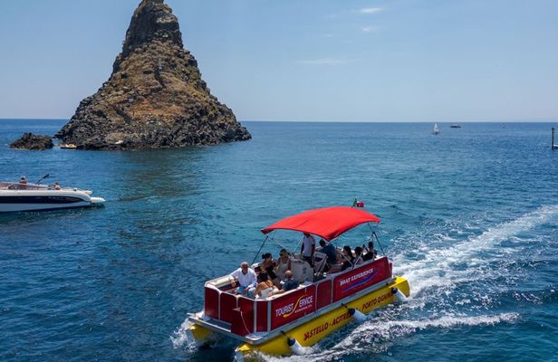 2 Hour Boat Tour of the Cyclops Riviera with Welcome Aperitif