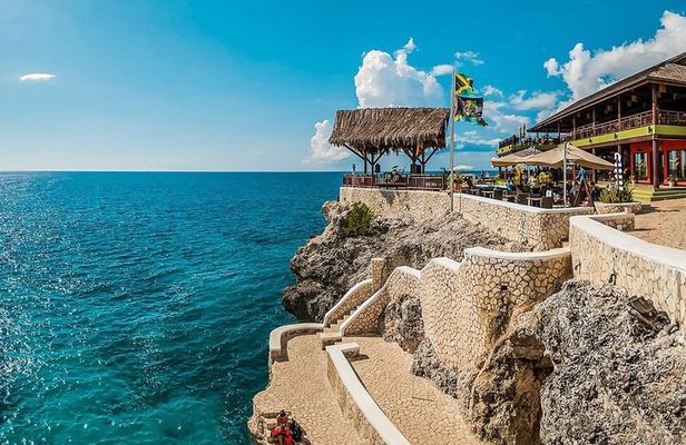 Negril Beach Experience and Ricks Cafe Tour from Negril Jamaica