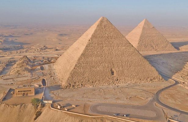 Alexandria Port: Private Pyramids, Sphinx & Grand Egyptian Museum