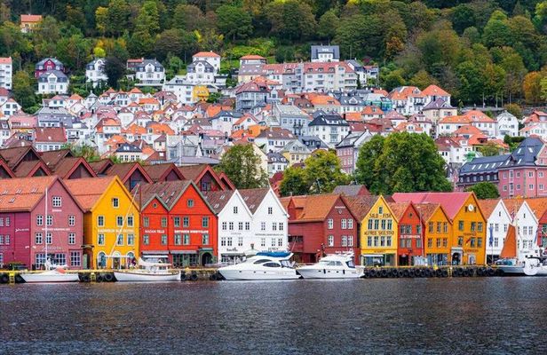 Bergen: Guided City Walk, Osterøy Island & Fjord Experience