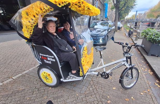 1 Hour Private Amsterdam Rickshaw Tour 