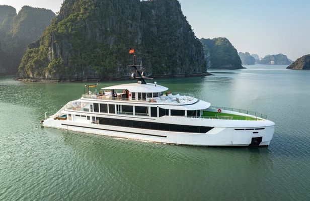 HERA CRUISE - Top Vip Day Cruise in Halong Bay & Lan Ha Bay