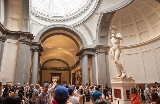 Skip-the-Line Accademia Gallery Tour with Art Expert Guide