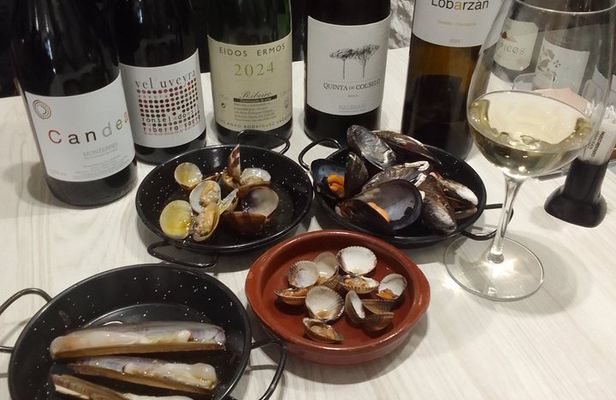 Santiago de Compostela Wine and Seafood Tasting