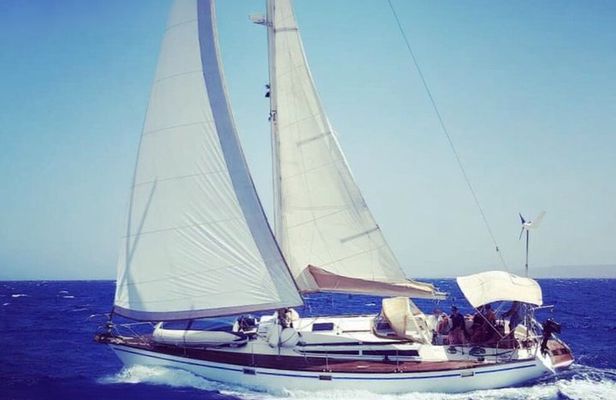 7 Hour Sailing Tour from Paros to Antiparos with Lunch