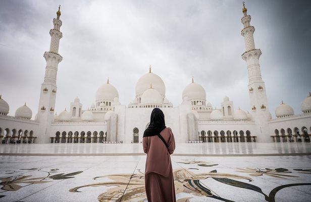 Full-Day Private Abu Dhabi Tour from Dubai