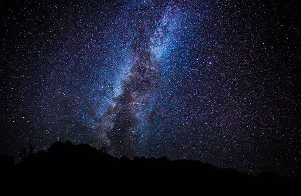 Las Vegas: Death Valley Sunset and Stargazing Day Tour