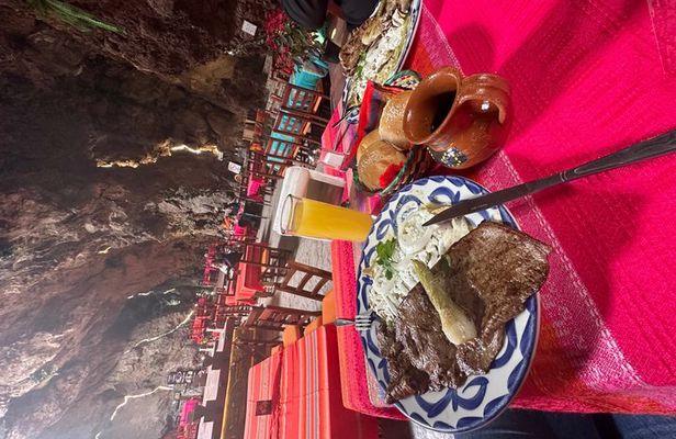 Balloon flight plus breakfast in cave with transportation