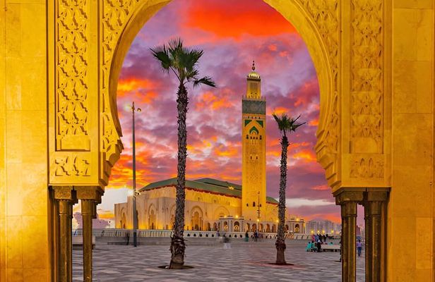 Marrakech to Casablanca Day Trip with Hassan II Mosque Visit