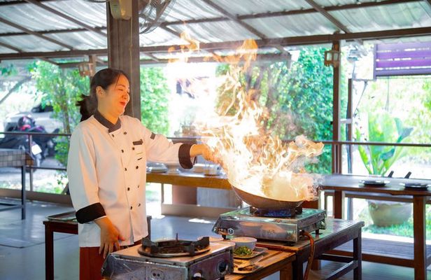 Cooking with Fresh Ingredients at Organic Farm with Local Market - Chiang Mai