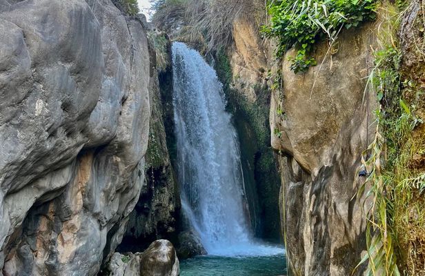 Private Tourism Algar Falls by Car (Small Groups)