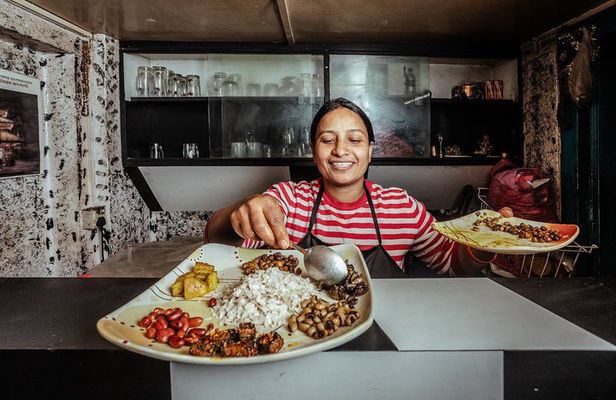 Kathmandu Kitchens Food Tour with 15+ Tastings