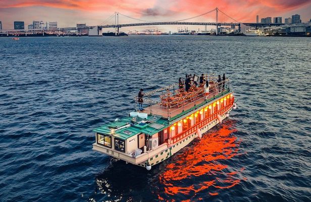 Tokyo Day Tour:Yakatabune Cruise,Asakusa,Imperial Palace,Shibuya
