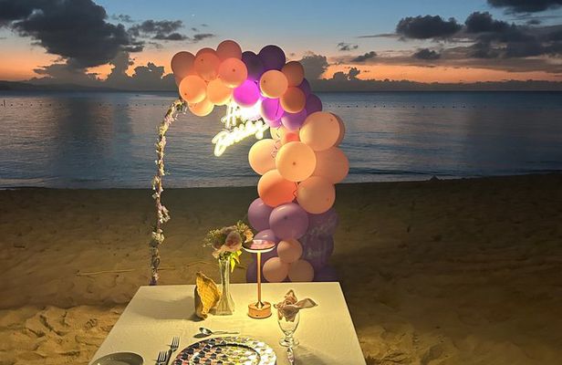  Dinner Experience and Celebration on the Beach with Decorations 